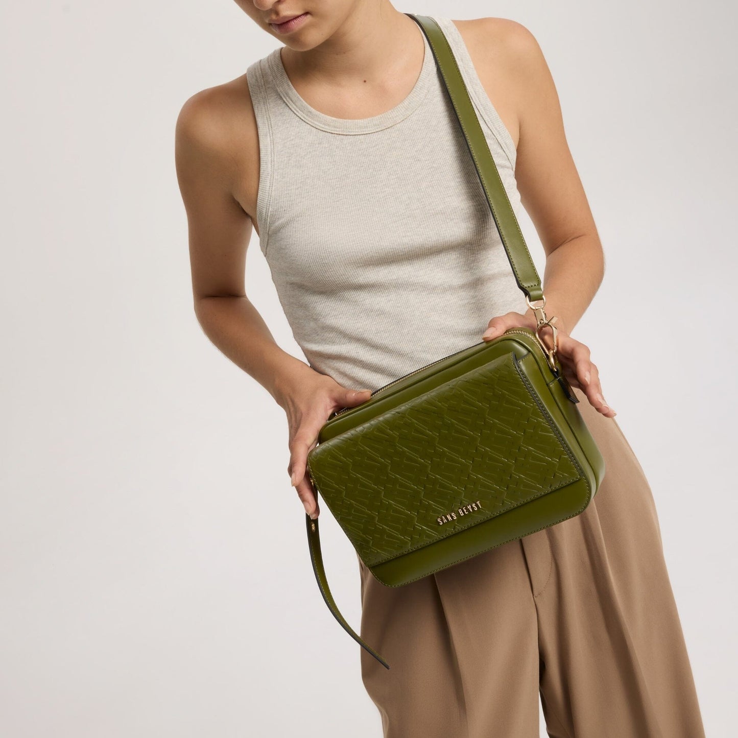 Voyage Crossbody - Olive