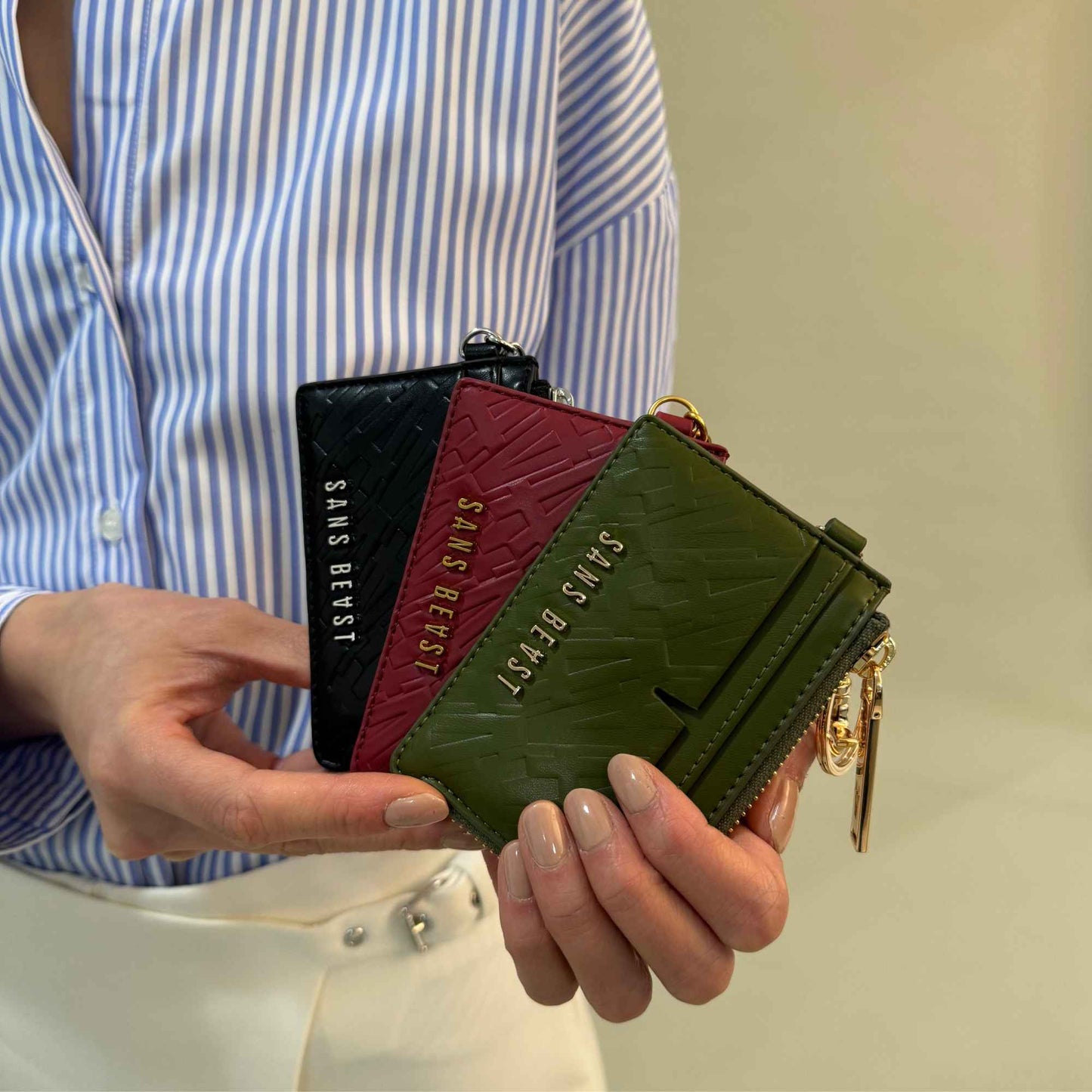 Wheels Up Card Holder - Olive