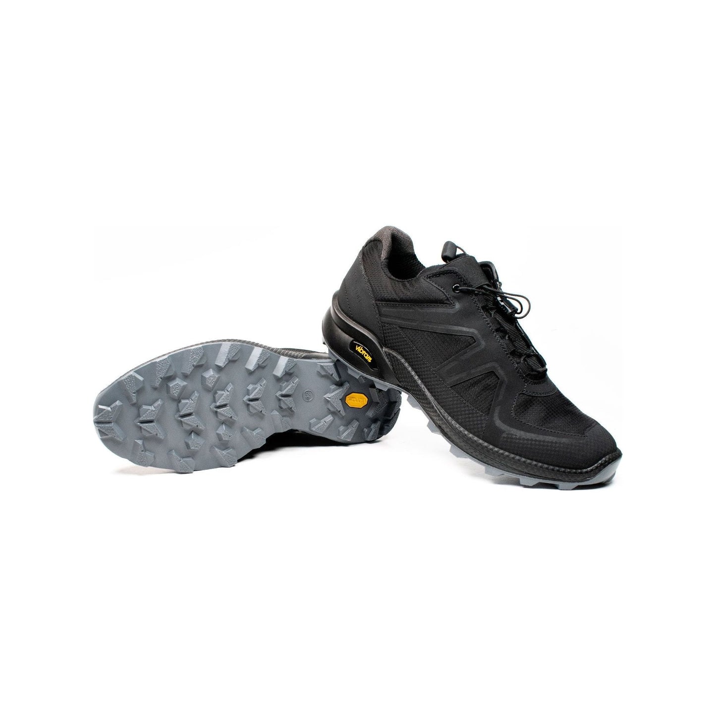 WVSport Oakes Cross Running Trainers